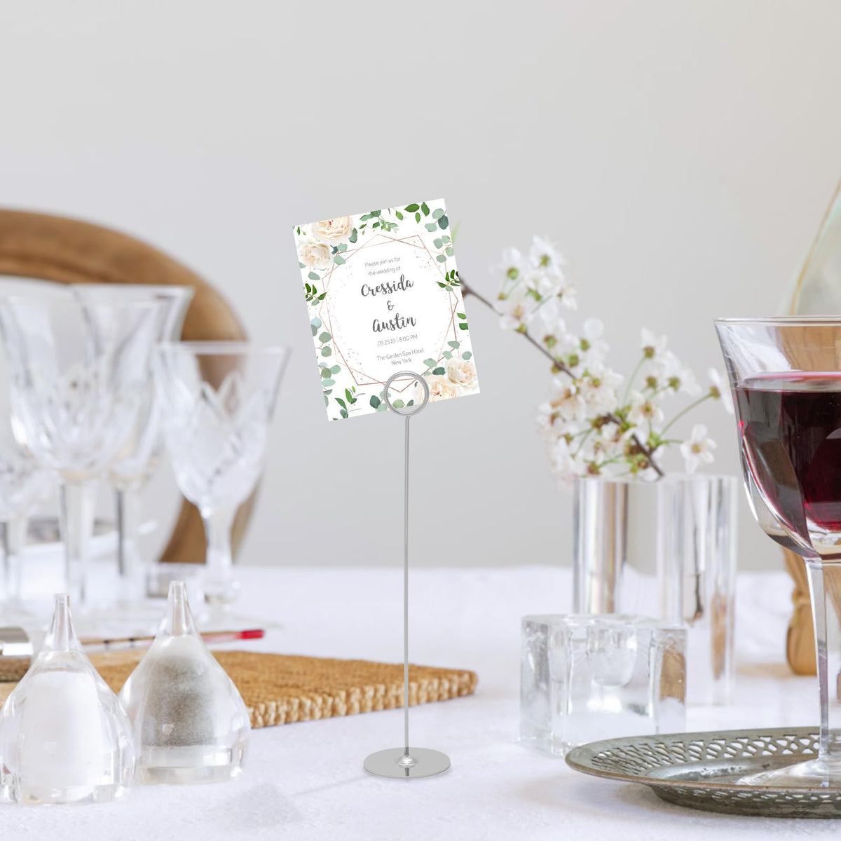 Urban Deco five-color table card holders for versatile styling.