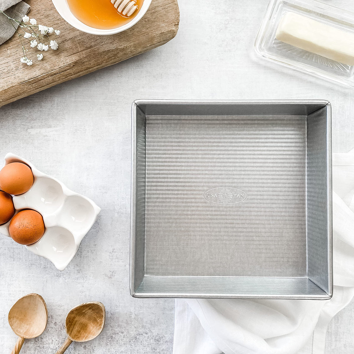USA Pan Americoat nonstick coating enables easy release and cleanup.