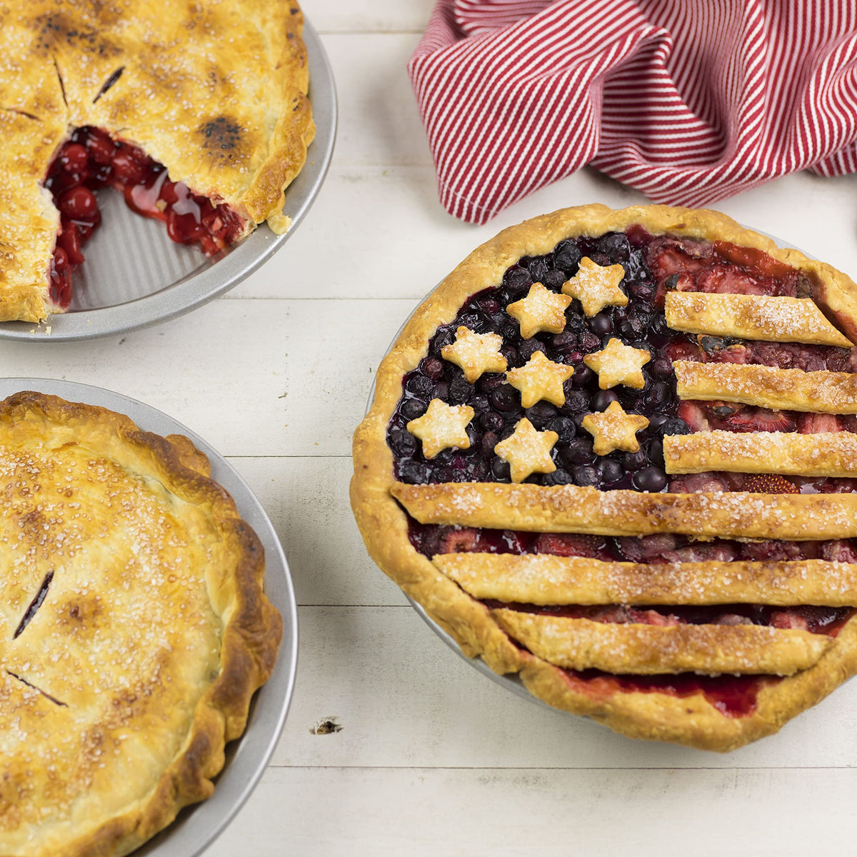 USA Pan Bundy family brand logo representing USA-made bakeware tradition