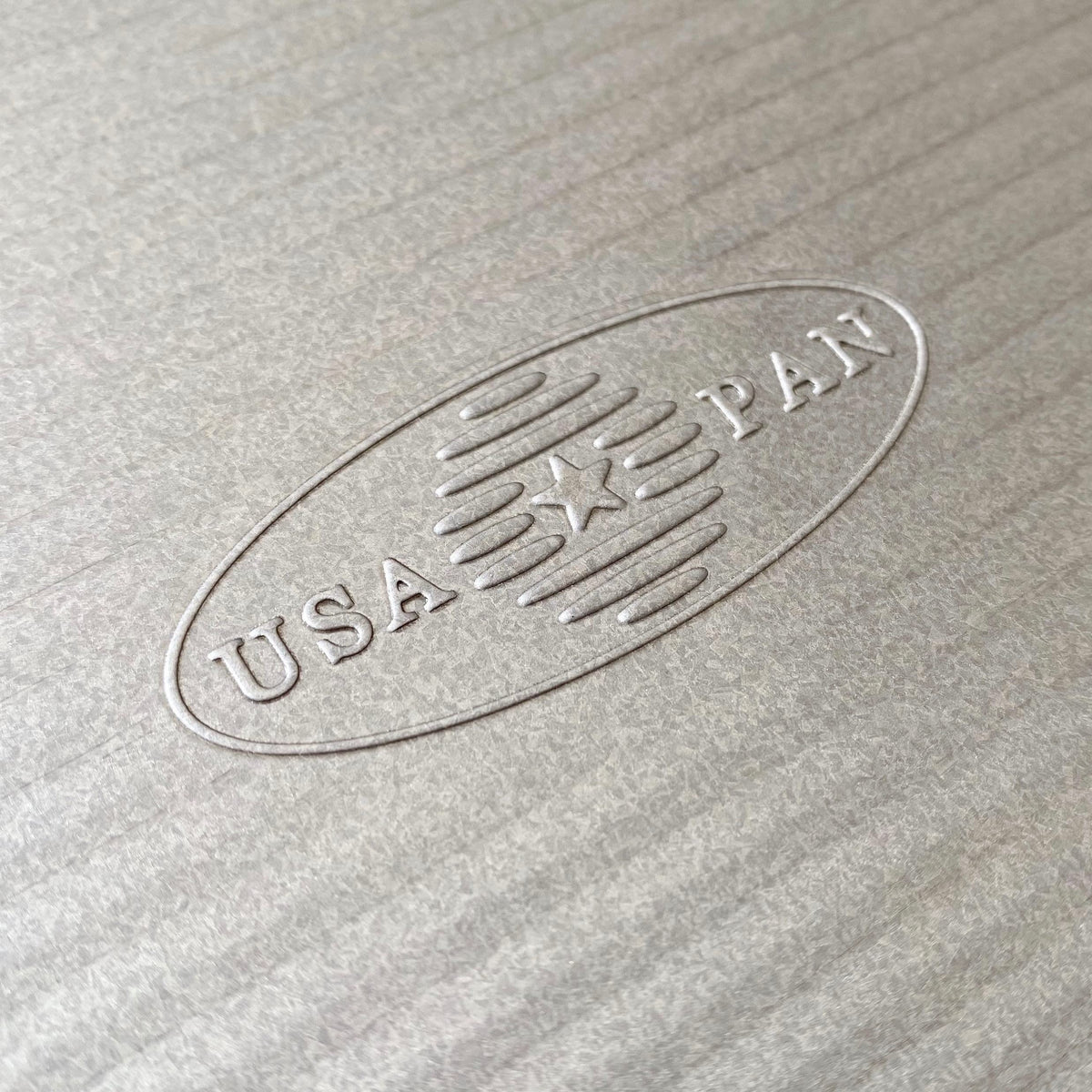 USA Pan Americoat coating enables quick release and easy cleanup.
