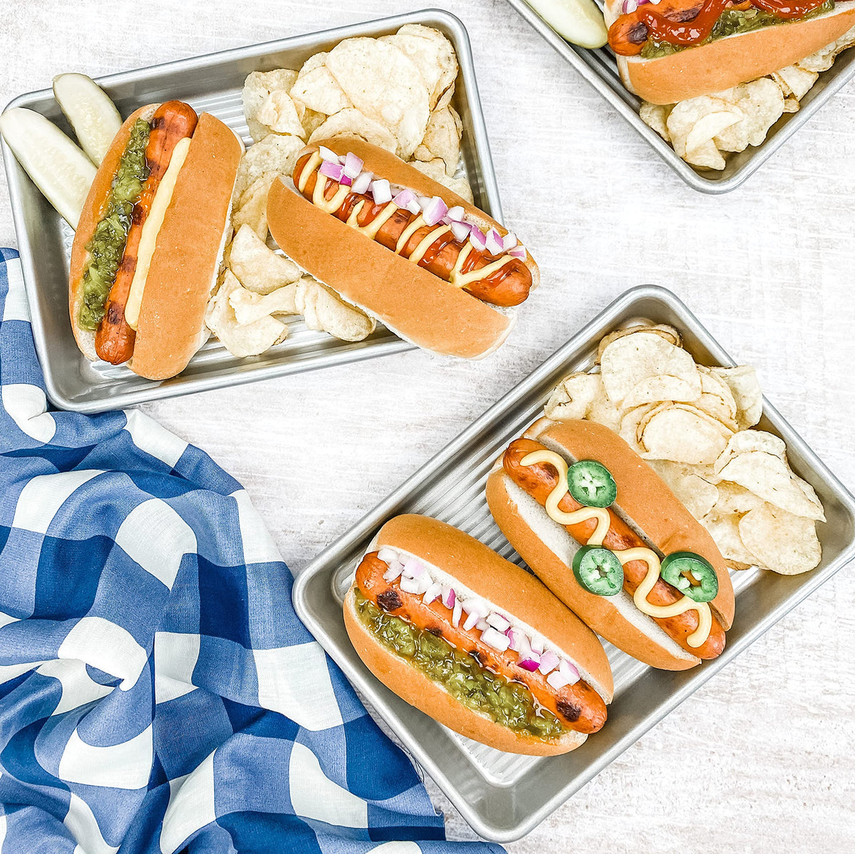USA Pan mini sheet pan proudly made in the USA with durable build.