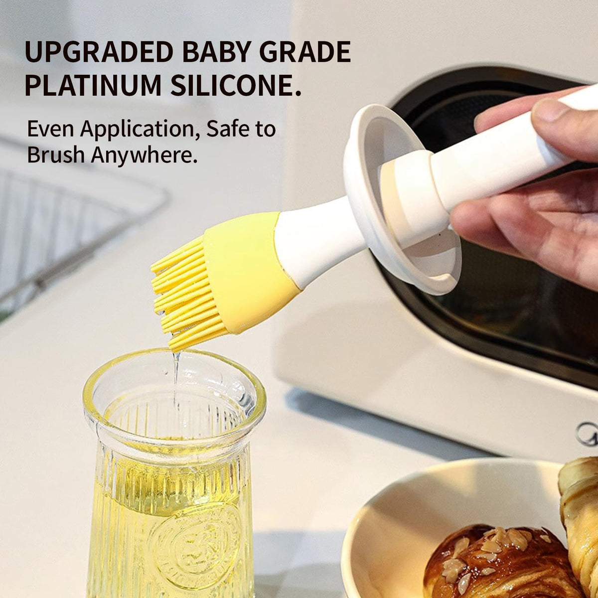 Uteynee silicone brush bristles for even coating