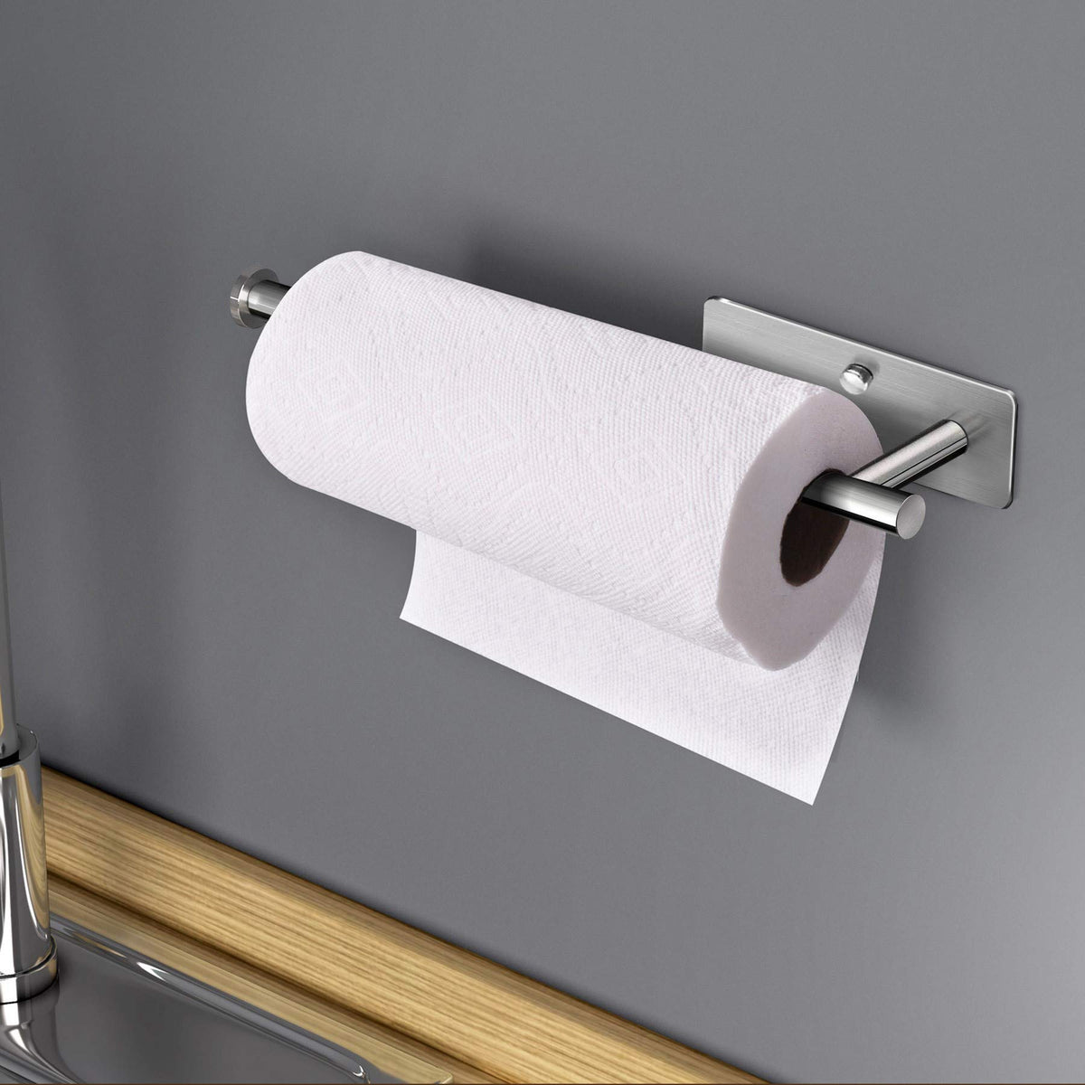 VAEHOLD supports standard and jumbo rolls for flexible everyday use.