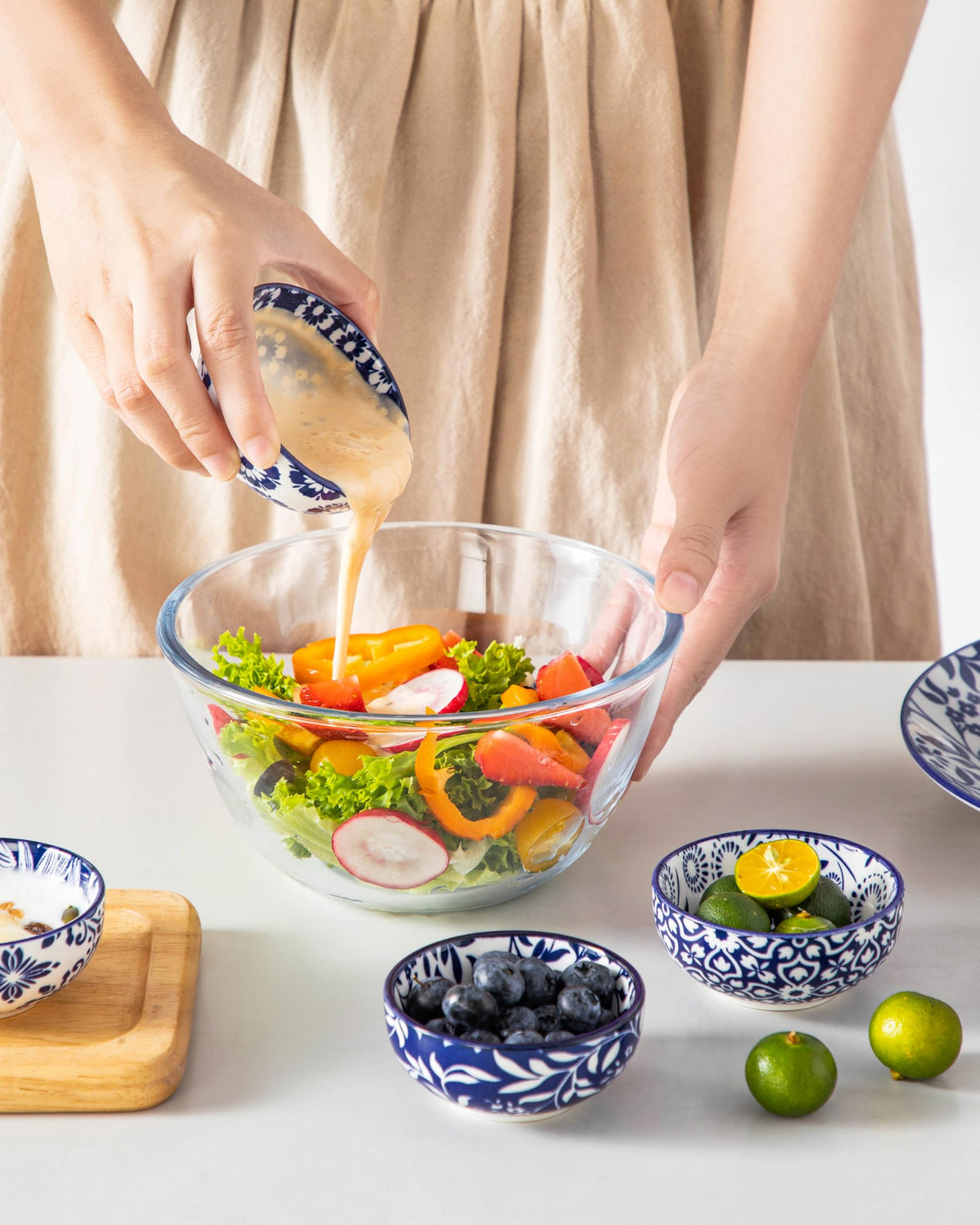 Vancasso Selene microwave-safe bowls heat small portions without losing color.