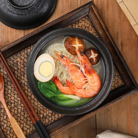 VanEnjoy ramen bowl with ancient China pattern for elegant table decor.