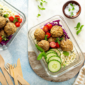 VERONES containers are easy to clean; remove lids before washing.