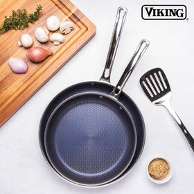 Viking Hybrid Plus riveted handle and rolled rim for drip-free pouring