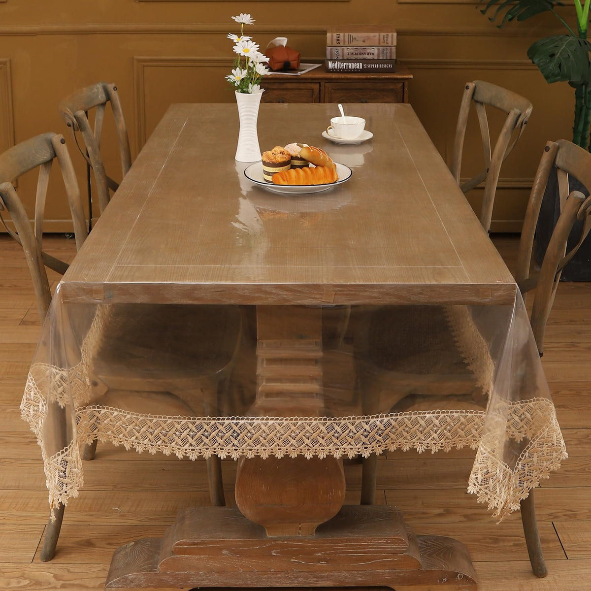 Walrus PVC table protector is easy to wipe clean after meals.