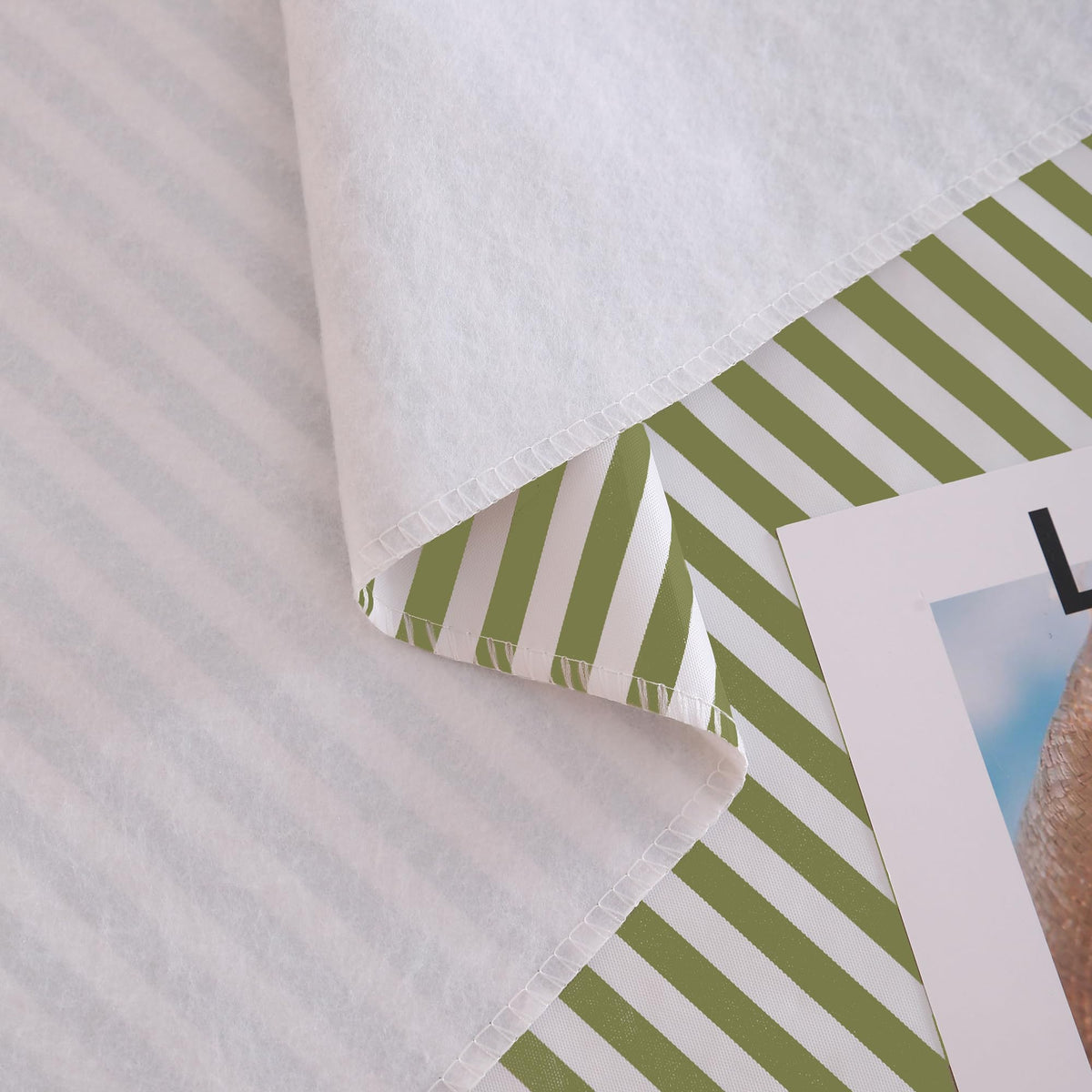 Walrus vinyl tablecloth wipe-clean surface simplifies cleanup after meals.