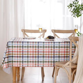 Walrus stain-resistant, wipe-clean table cover ideal for busy family meals
