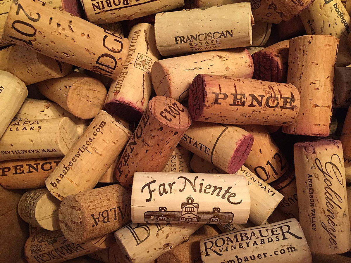 WidgetCo LI&HI corks—natural corks for crafts and decor projects.