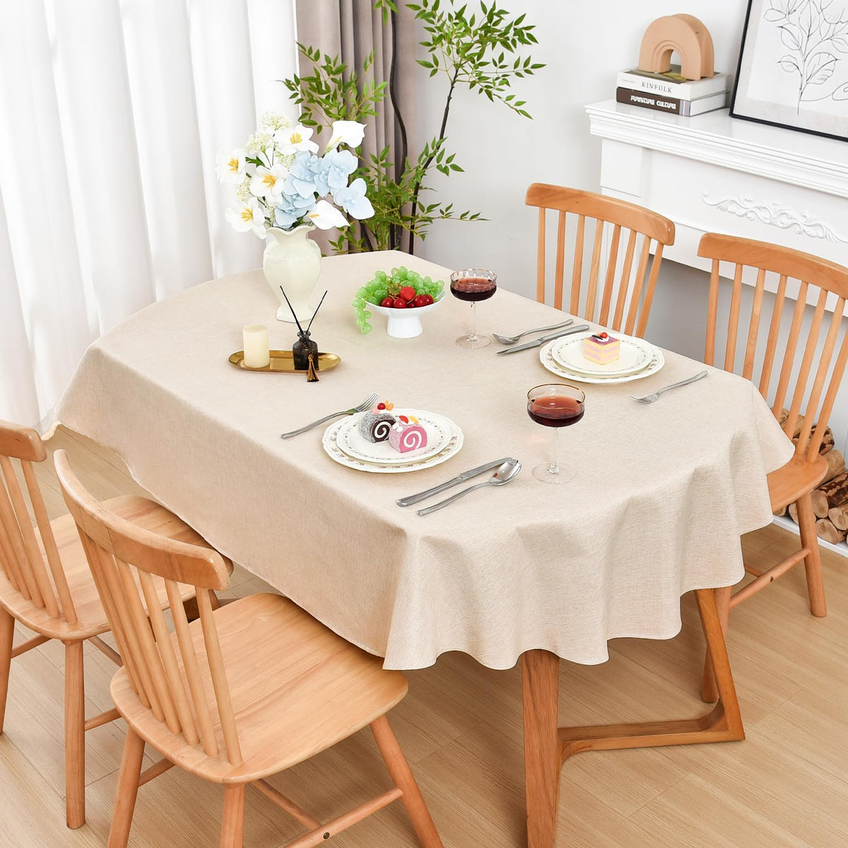 Wolkemer Farmhouse tablecloth on dining table demonstrating spill-friendly, water-resistant surface