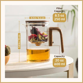 WOLTBLOOM Enchanti Tea Pot view of blooming tea through glass.