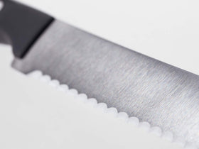 Wüsthof Gourmet 8-inch bread knife serrated edge guides through crust