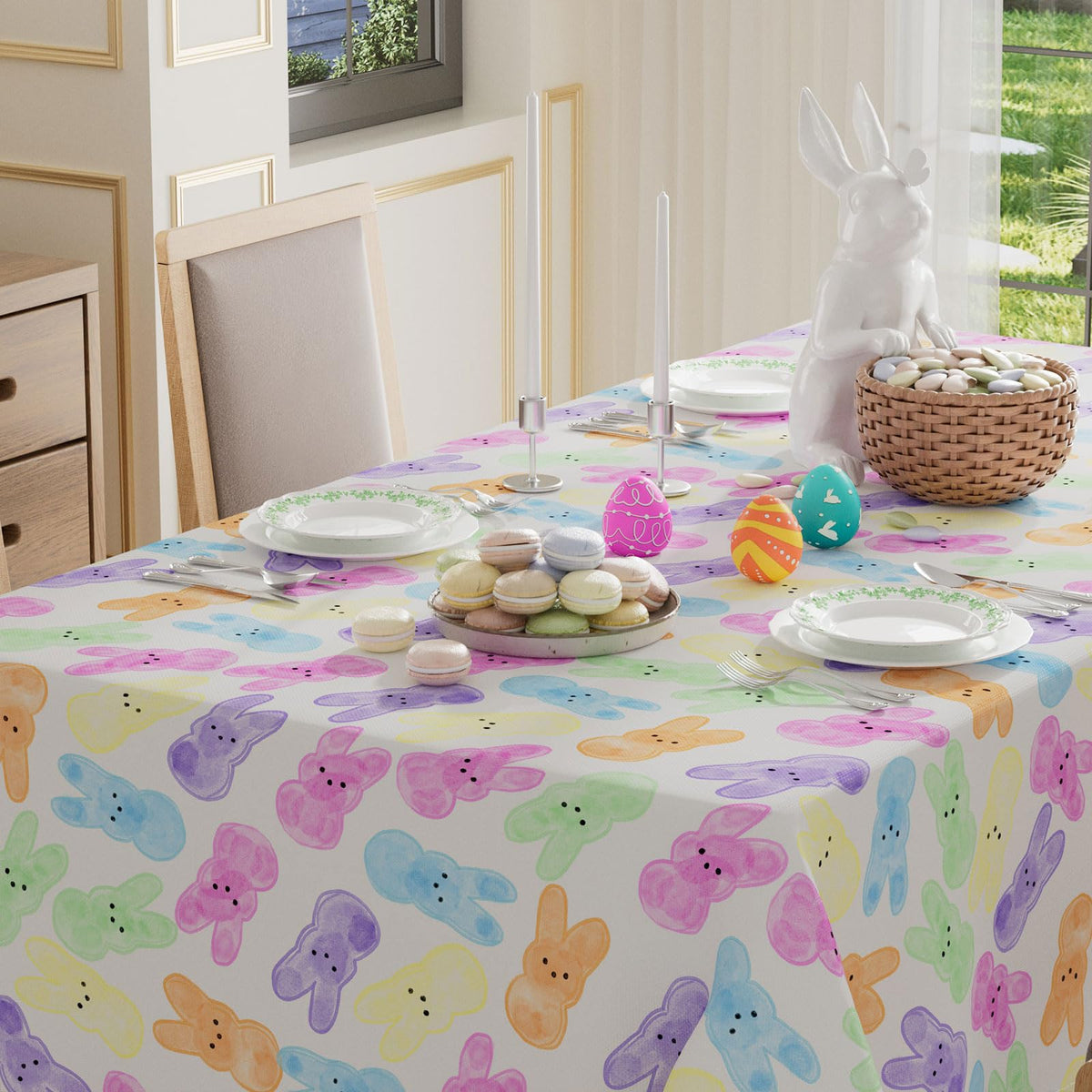 XCHI indoor-outdoor tablecloth is washable and suitable for casual and party settings.