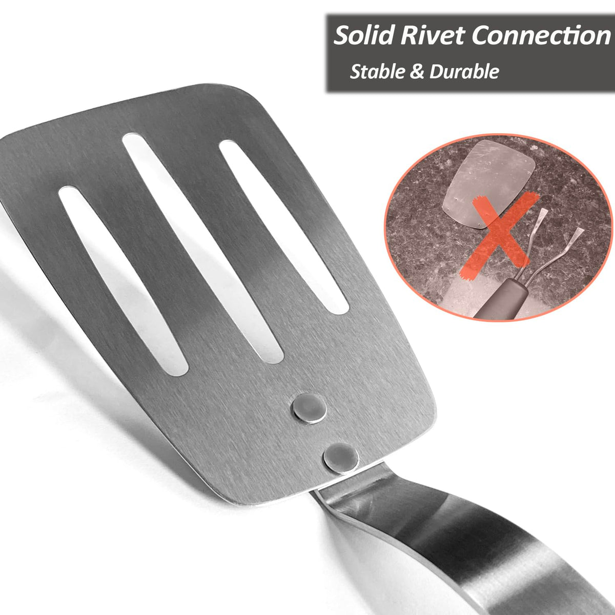 XiaoZu edge-scraping spatula helps lift soft foods cleanly.
