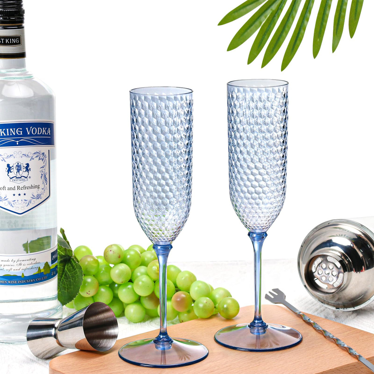 XUWAIDSGN diamond-pattern plastic flutes; elegant look for weddings