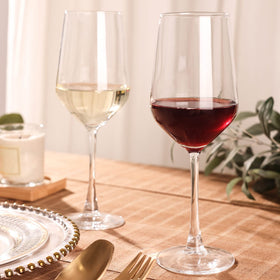 YANGNAY clear glass highlights wine color for confident at home tasting