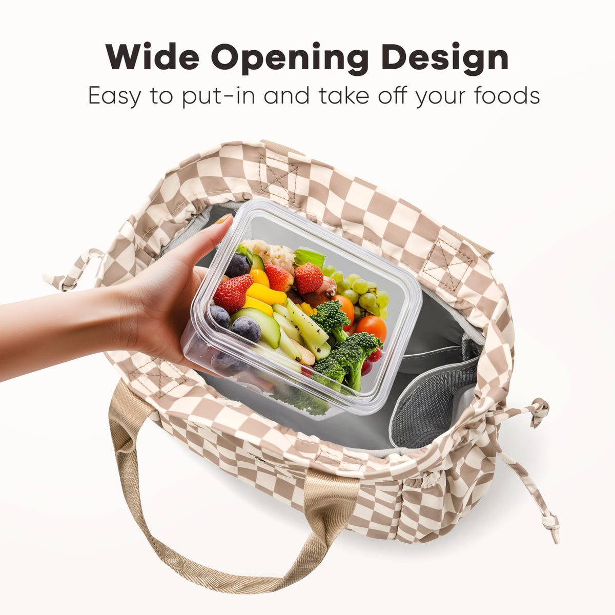 Yarnic cheetah lunch bag open wide for easy packing and retrieval.