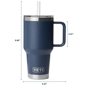 YETI Rambler 35 oz Straw Mug 2.0 cupholder compatibility in a car setup