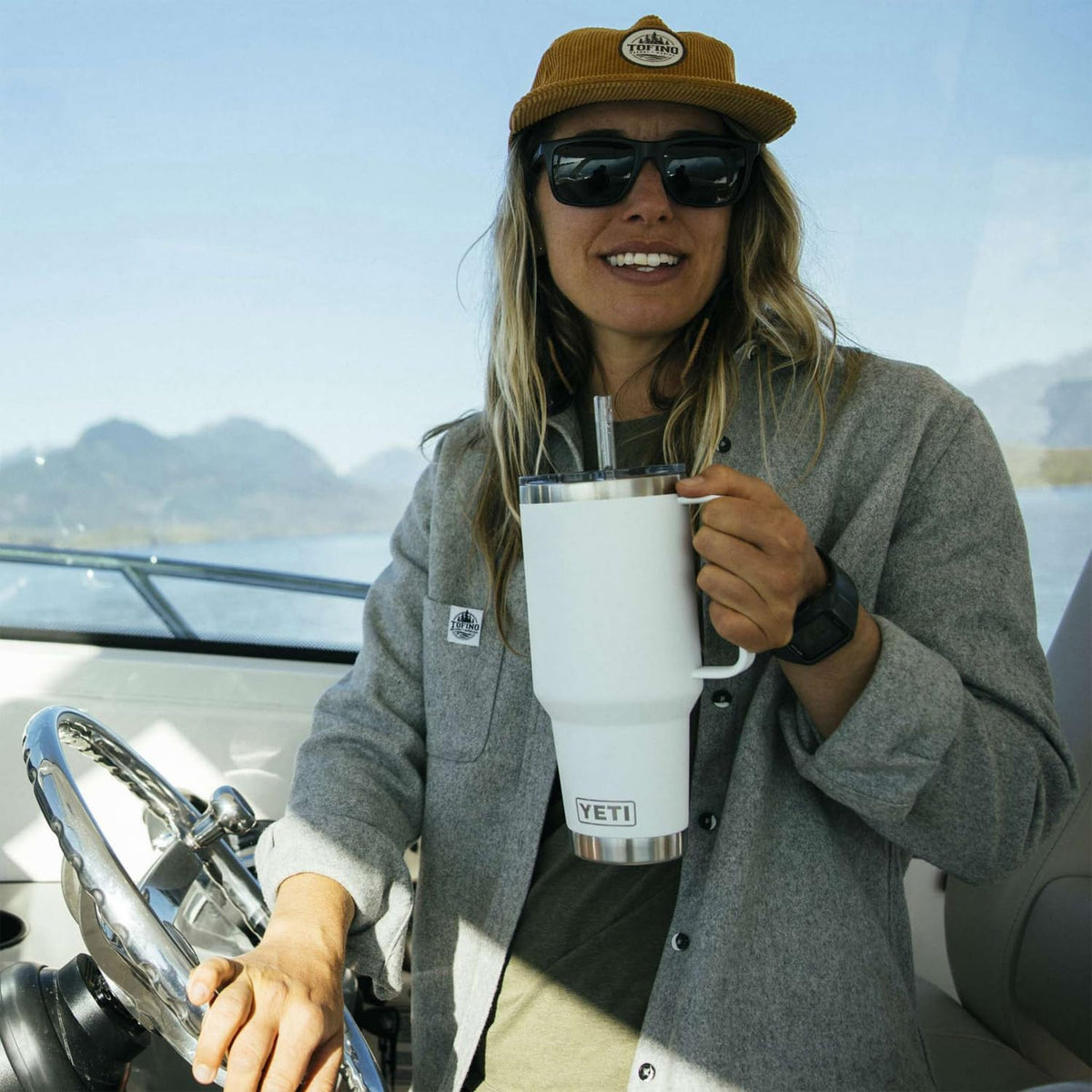 No-sweat design on YETI Rambler 42 oz prevents condensation during activities.