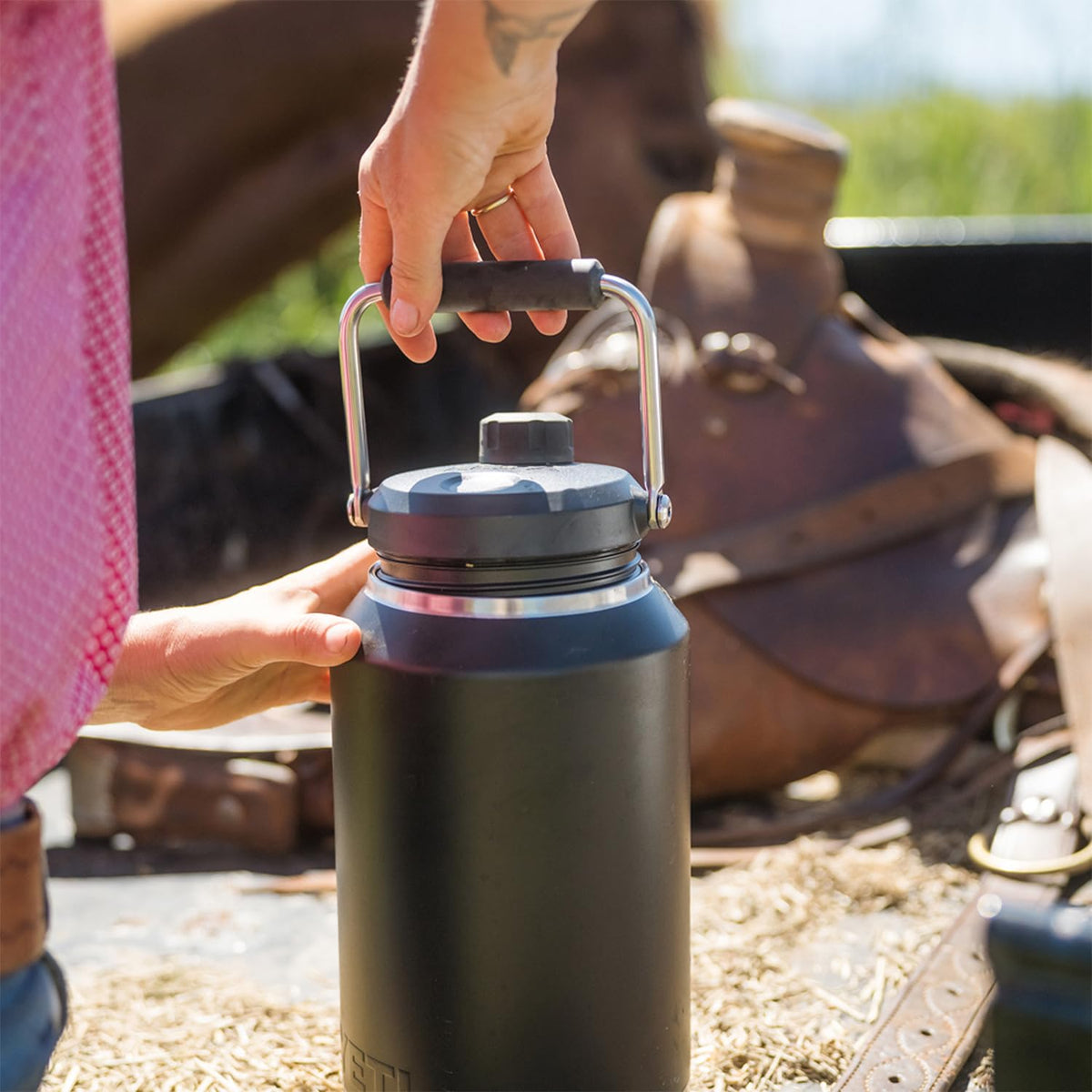 YETI Rambler Gallon Jug 2.0 glugger-not vent enables smooth sips