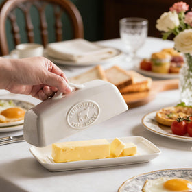 YHOJOY butter dish with top knob eases lifting and serving.