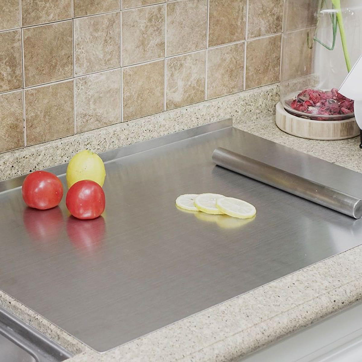YiYUHAR easy-clean non-porous surface resists odors