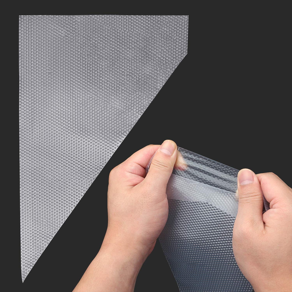YOTIPP anti-slip textured pastry bag 16-inch improves grip during decorating.