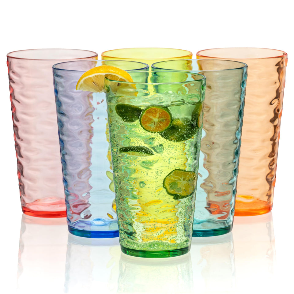 ZAINCA 20-ounce acrylic tumbler with multicolor finish for outdoor gatherings.