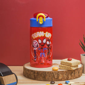 Zak Designs Spider-Man bottle with carrying loop for easy transport