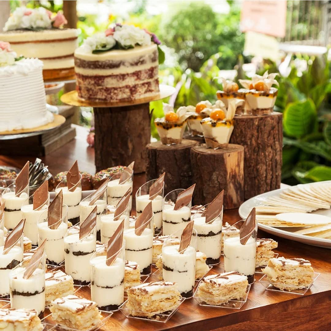 Zezzxu versatile cups work with mousse, tiramisu, and jello.