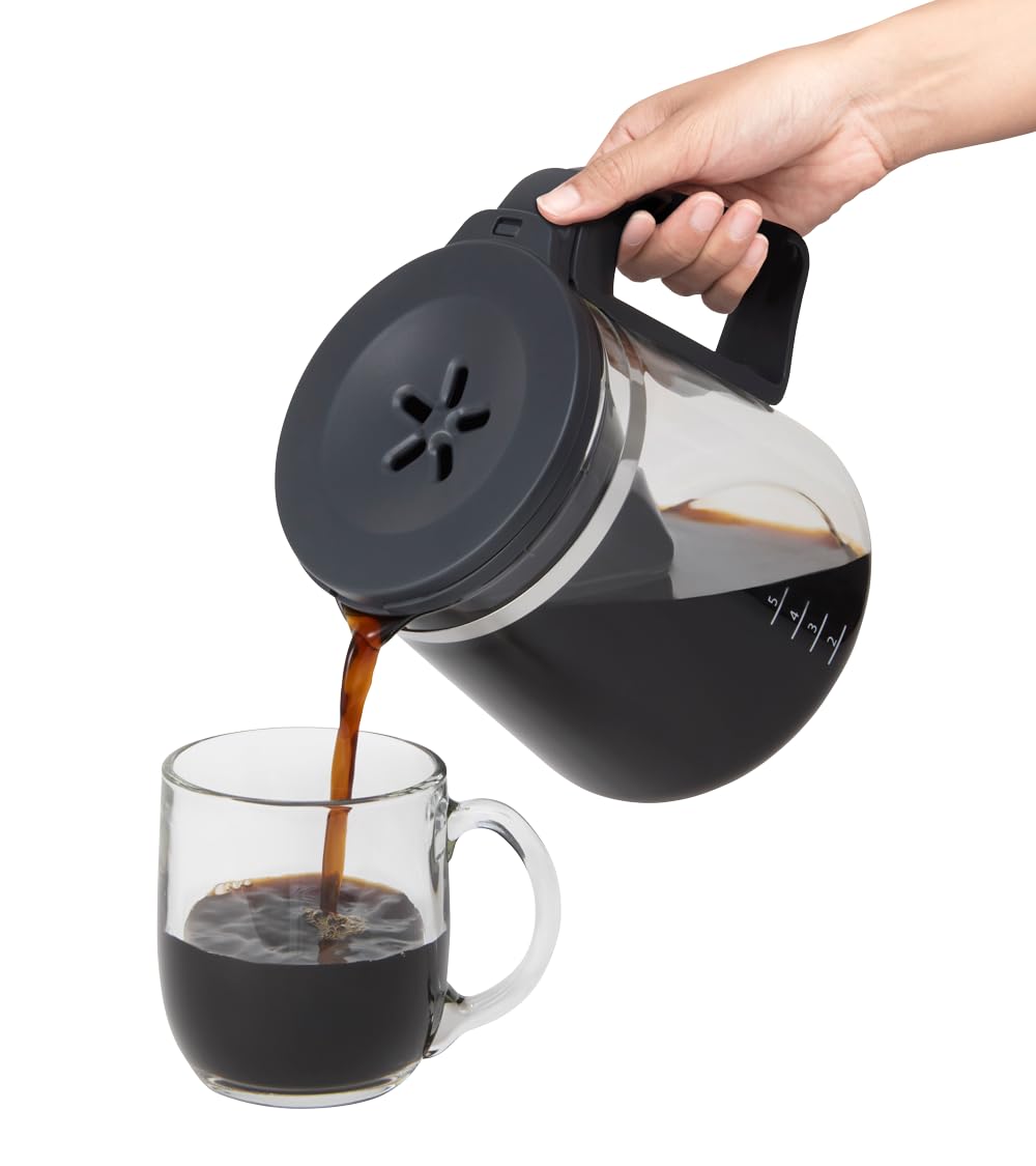 Zojirushi ZUTTO glass carafe with ergonomic handle and knuckle guard
