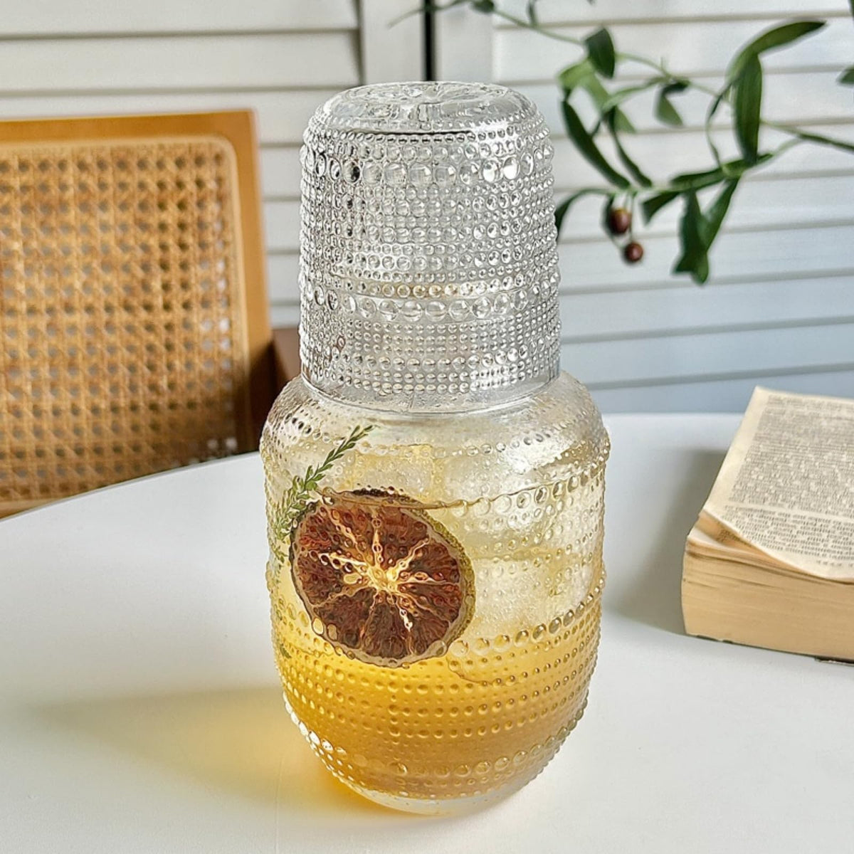 ZOOFOX gift-ready vintage glass set ideal for stylish rooms.