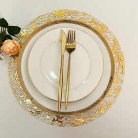 Zulaniu gold disposable placemats 13-inch round design on a dining table for an elegant look