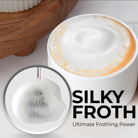 Cordless, battery-powered frother with included Duracell batteries for easy use.