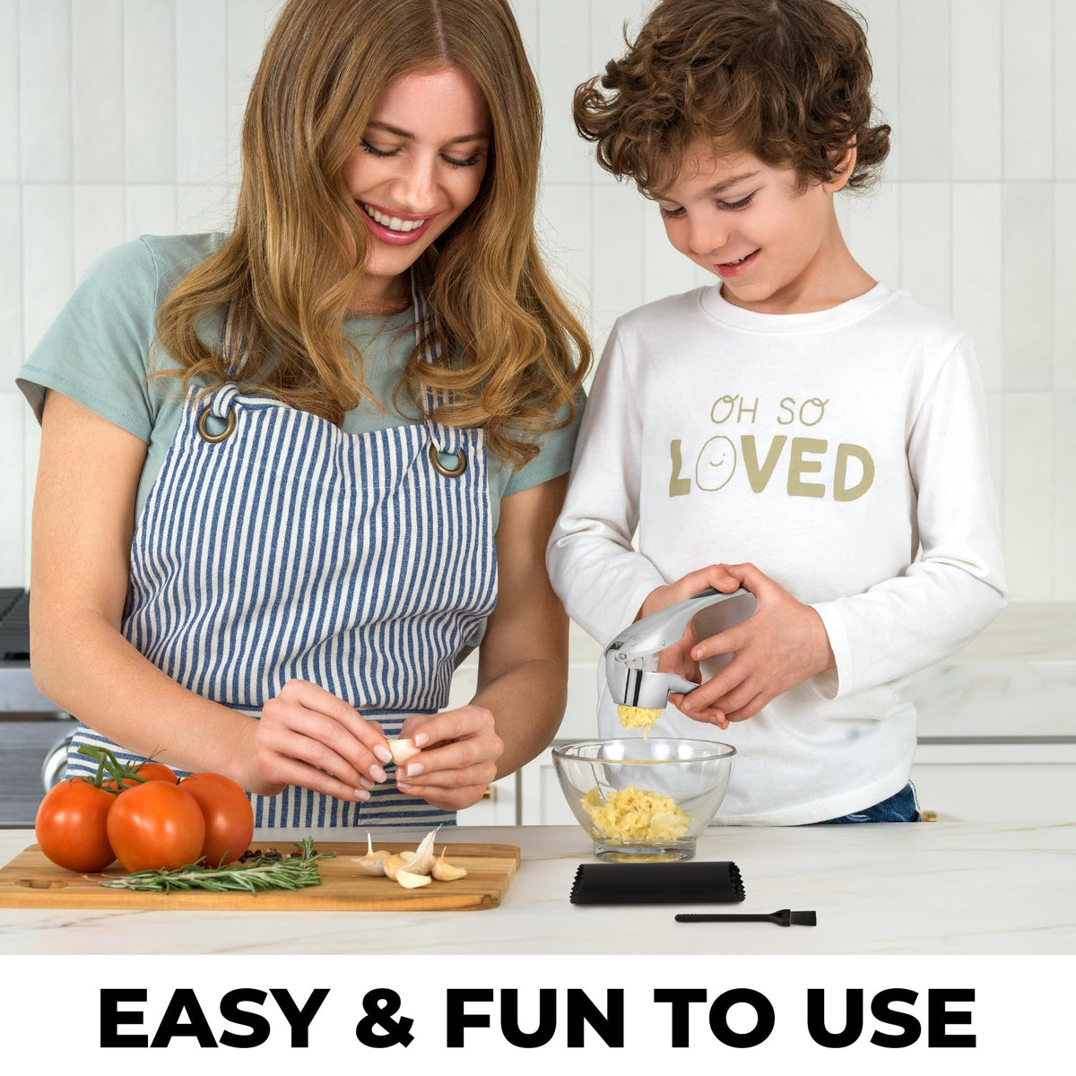 Zulay Kitchen versatile mincer for pressing ginger and onions.