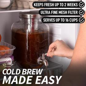 Zulay Kitchen stainless steel airtight lid preserves flavor between brews.