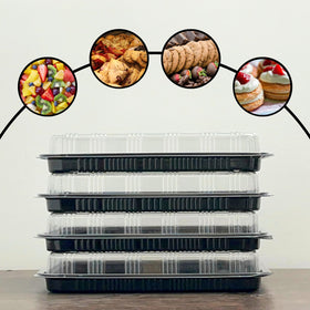 Zumart trays with lids protecting food during outdoor buffets